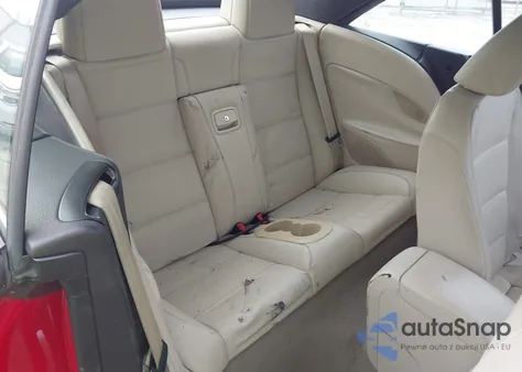 2012 Volkswagen Eos Komfort z USA, uszkodzony, nr VIN WVWBW7AH7CV019852